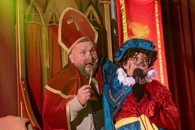 Sinterklaas bezoekt bruisend Biezenmortel